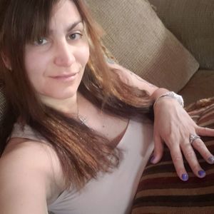 Meet your Posher, Dee